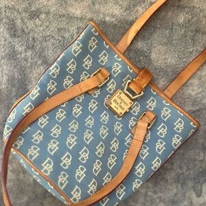 Vintage 1975 Dooney & Bourke Blue and Tan Canvas and Leather Handbag RARE